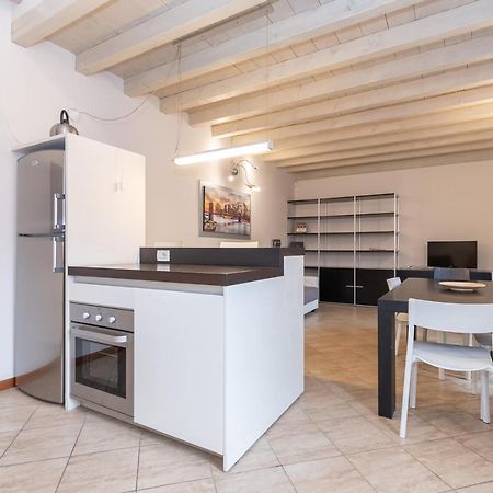 Trilocale Rua Sovera 85 - F&L Aparment 브레시아 외부 사진