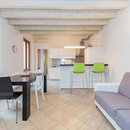 Trilocale Rua Sovera 85 - F&L Aparment 브레시아 외부 사진