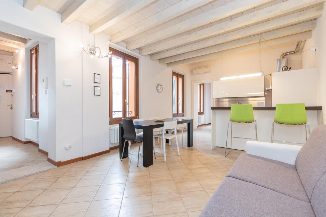 Trilocale Rua Sovera 85 - F&L Aparment 브레시아 외부 사진
