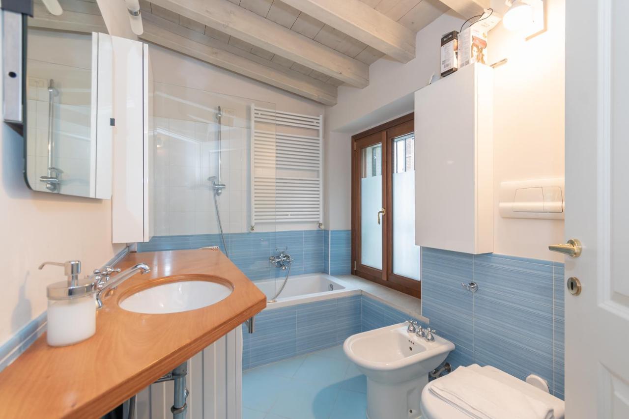 Trilocale Rua Sovera 85 - F&L Aparment 브레시아 외부 사진