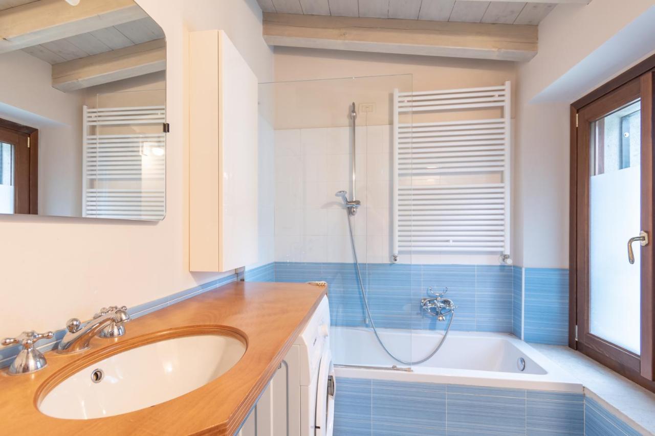 Trilocale Rua Sovera 85 - F&L Aparment 브레시아 외부 사진