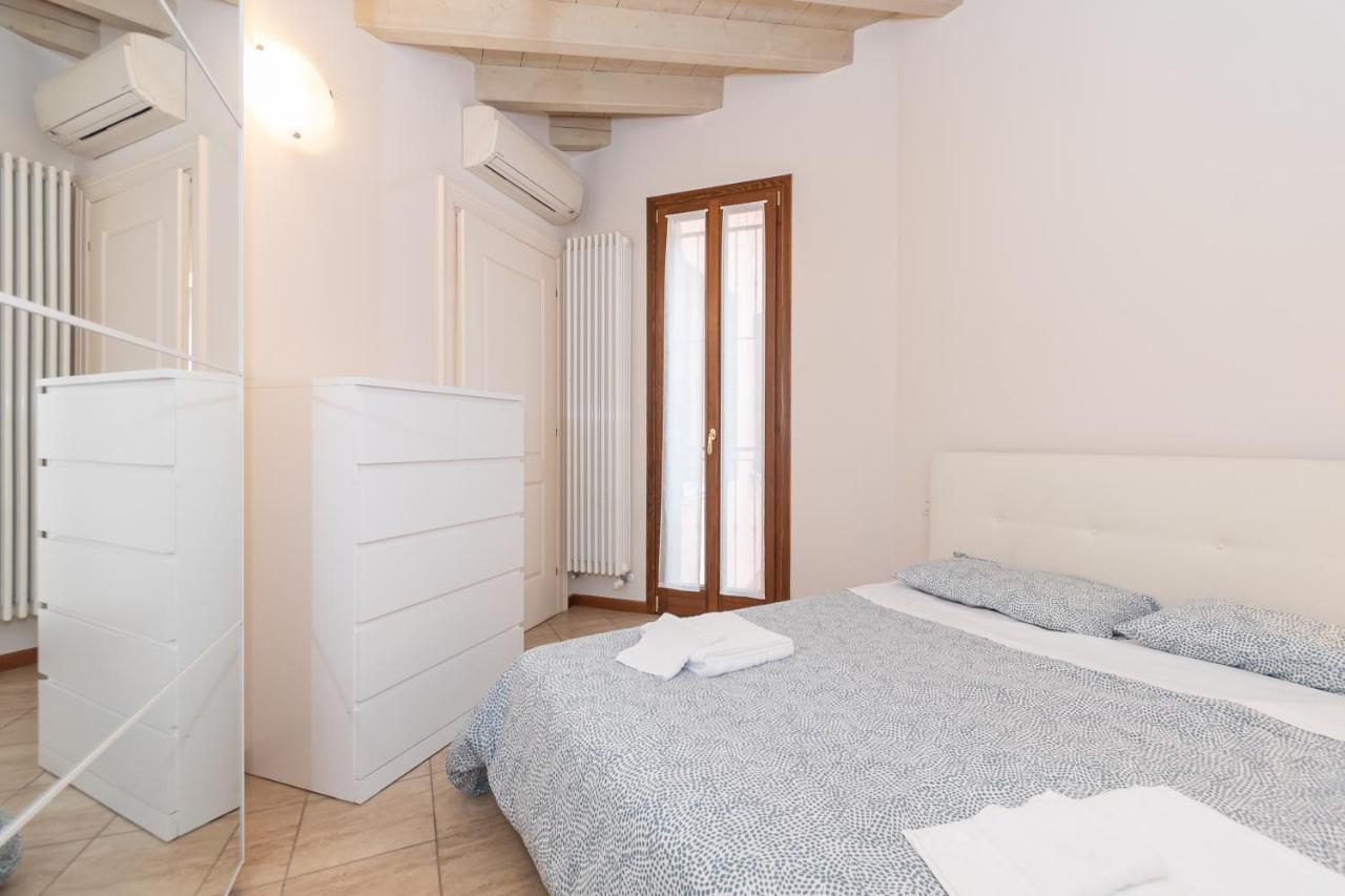 Trilocale Rua Sovera 85 - F&L Aparment 브레시아 외부 사진